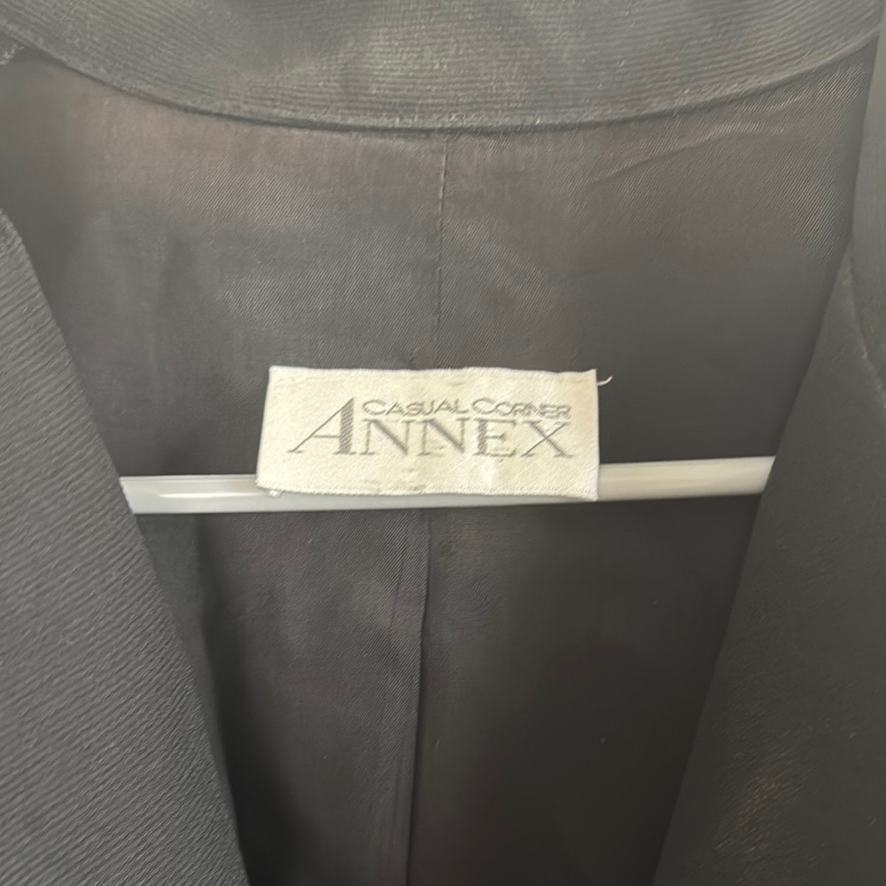 Casual Corner Annex Black Blazer / C27 - Picture 2 of 4